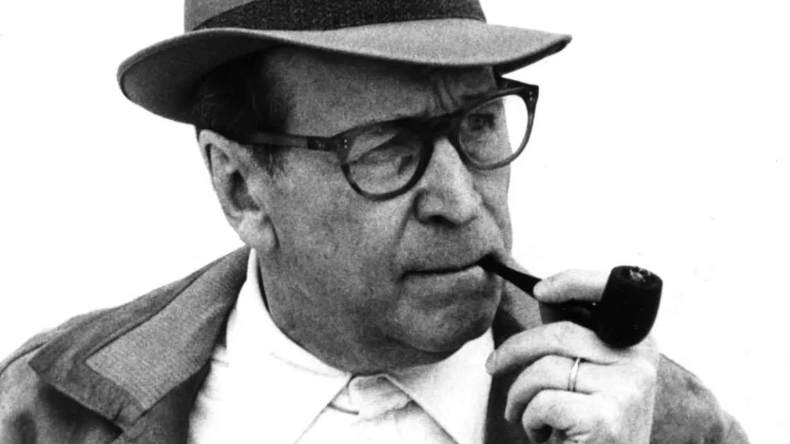 Georges Simenon Biography: Wife, Books, Ethnicity, Parents, Religion, Height, Awards, Death