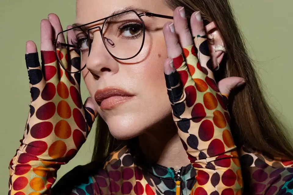 Eline De Munck Biography: Husband, Ethnicity, Movies, Net Worth, Age, Songs, Children, Height, Tv Shows