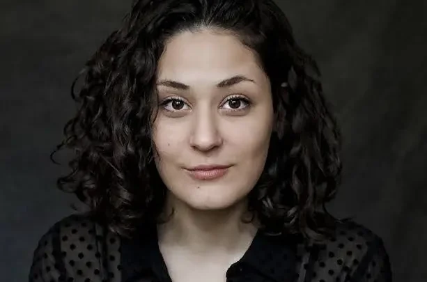 Tina Rizzo Biography: Husband, Net Worth, Education, Height, Awards, Age, Movies & TV Shows, Facebook, Nationality