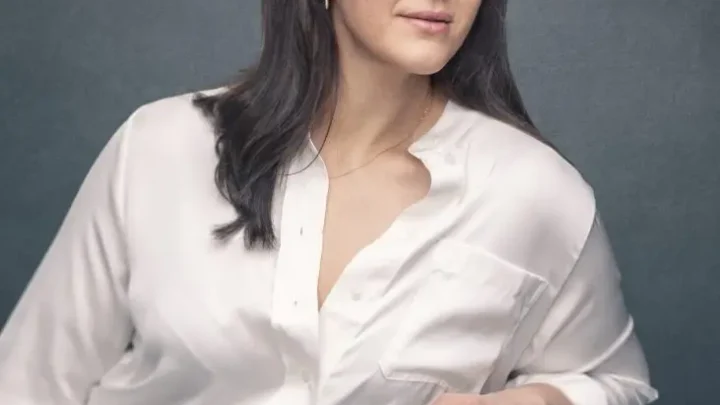 Lise Davidsen Biography: Dance, Age, Parents, Height, Fiancé, Children, Net Worth, Awards, Albums, Nationality