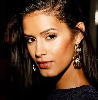 Jaslene González Biography: Instagram, Net Worth, Age, Height, Ethnicity, Tv Shows, Husband, Religion