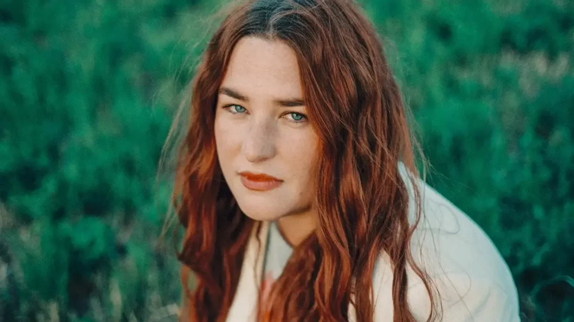 Mia Wray Biography: Net Worth, Parents, Age, Career, Songs, Height, Siblings, Albums