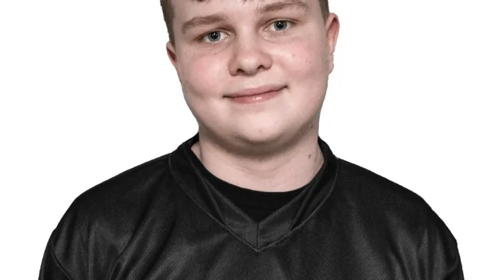 Benjy David Fish Biography: Height, Parents, Age, Net Worth, Career, Esports, Girlfriend