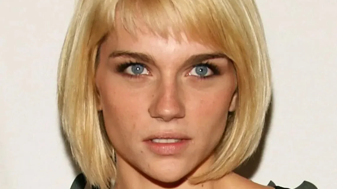 Renee Alway Biography: Ethnicity, Runway, Age, Height, Net Worth, Awards, Instagram, Parents