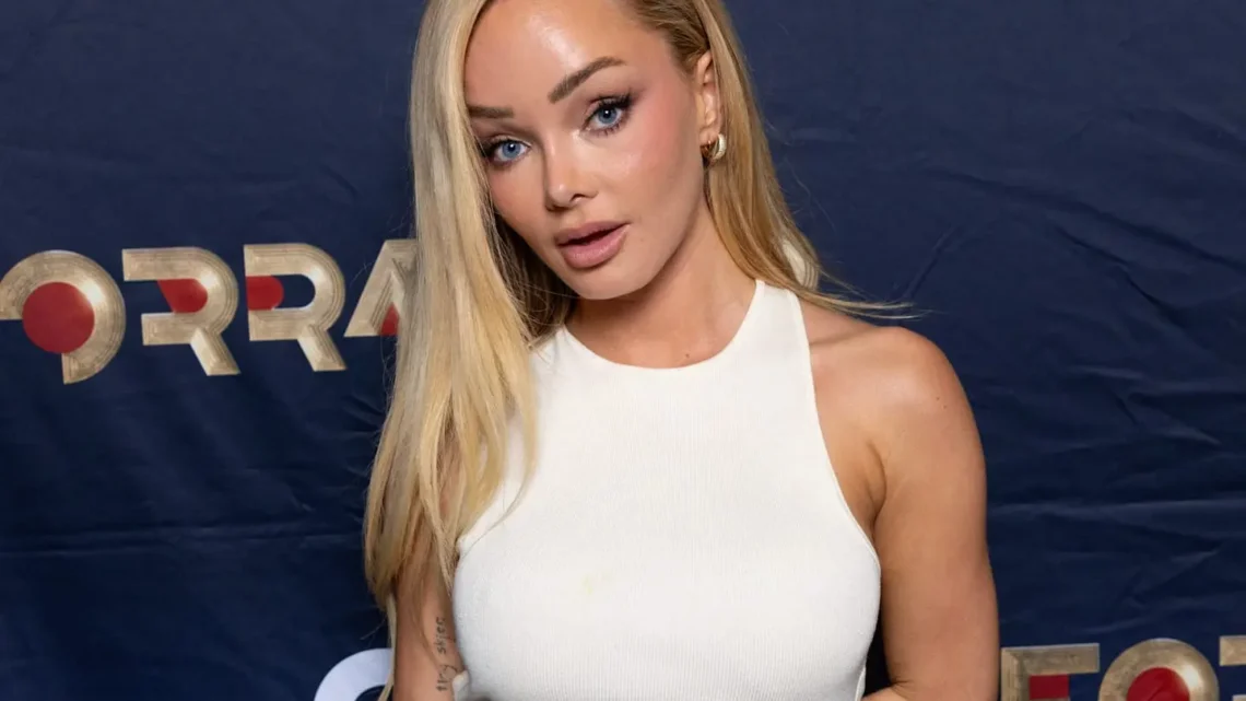 Sophie Elise Biography: Height, Age, Kids, Songs, Net Worth, Parents, Siblings, Movies, Books, Concerts