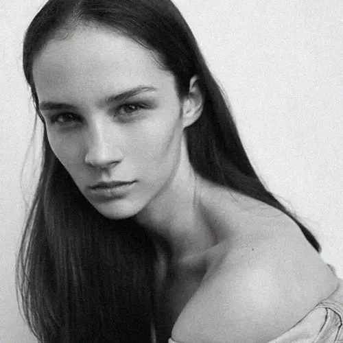 Brittani Kline Biography: Instagram, Net Worth, Age, Boyfriend, Height, Ethnicity, Parents, Religion, Tv Shows