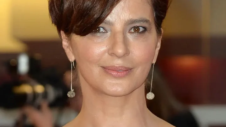 Laura Morante Biography: Husband, Age, Children, Height, Net Worth, Movies, Awards, Director, Books