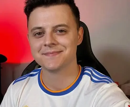 Burak Güngör Bio: Age, Net Worth, YouTube, Career, Height, Girlfriend, Parents