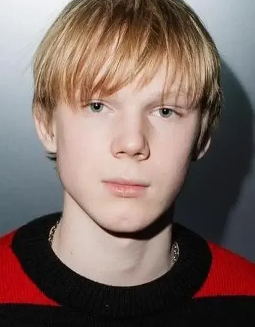 Yaroslav Mogilnikov Biography: Age, Net Worth, Height, TV Shows, Career, Parents, Girlfriend