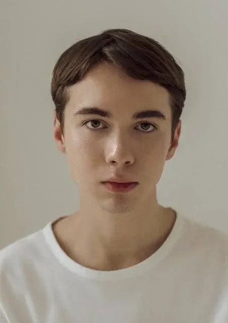 Denis Vlasenko Bio: Net Worth, Age, Height, Films, Career, Parents, Movies, Wife, Instagram