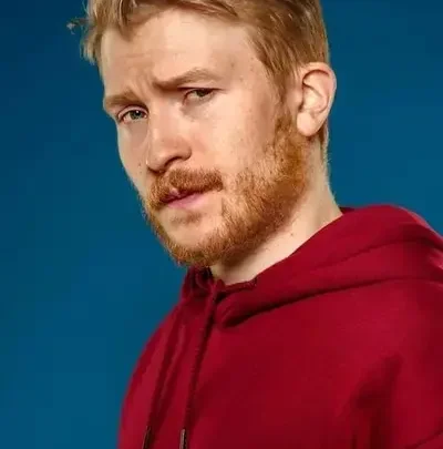 Danila Poperechny Biography: Height, Net Worth, Age, Stand-Up Career, YouTube, Parents, Wife, TV Shows