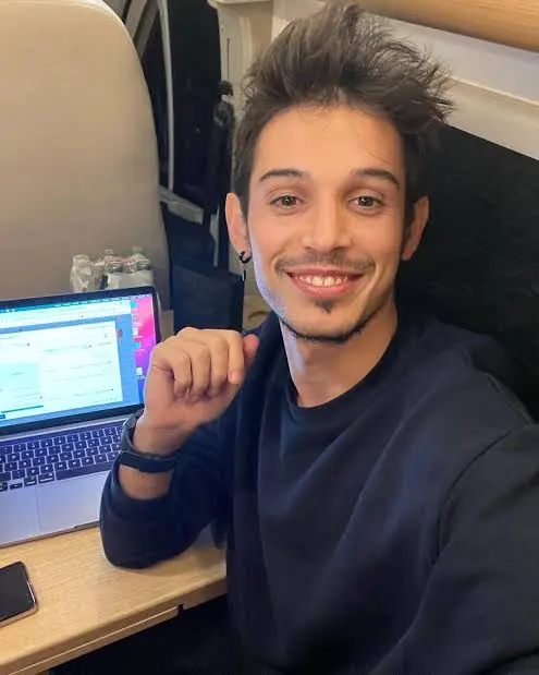 Emre Durmuş Bio: Net Worth, Age, Height, Travel Adventures, YouTube, Blog, Spouse