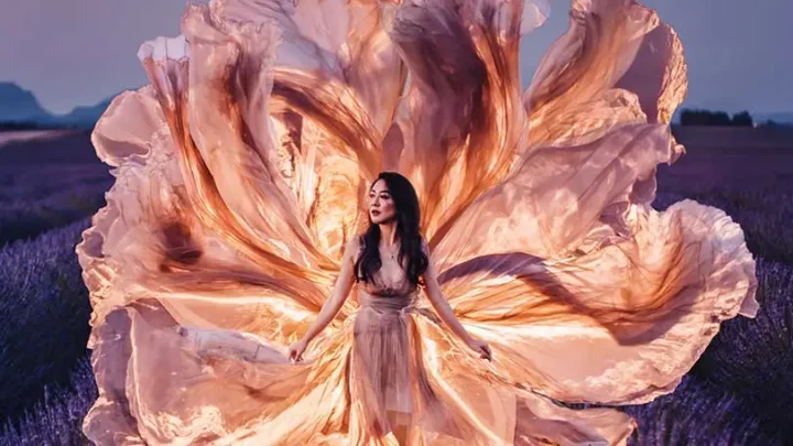 Kristina Makeeva Biography: Age, Photography, Career, Net Worth, Hobopeeba, Height, Exhibitions