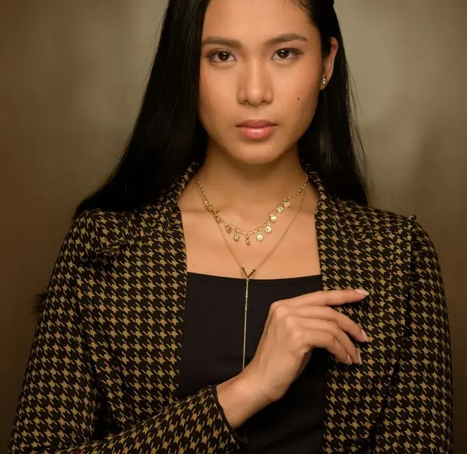 Lou Yanong Bio: Net Worth, Age, Height, Pinoy Big Brother, Instagram, Wiki, Husband, Movies