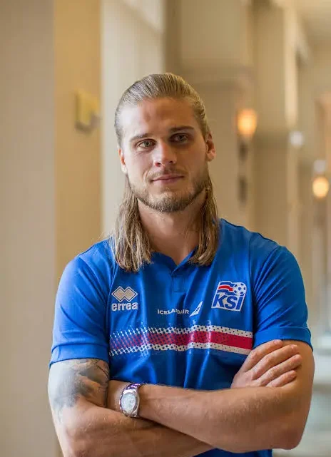Rúrik Gíslason Biography: Age, Height, Net Worth, Girlfriend, Career, World Cup, Parents, Siblings, Instagram