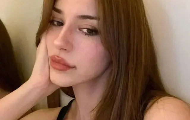 Ebrar Karabakan Biography: Height, Age, Parents, Net Worth, Spouse, Movies & TV Shows