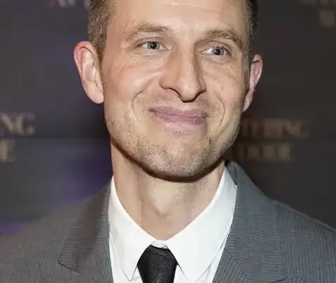 Anders Danielsen Lie Biography: Wife, Age, Daughters, Height, Net Worth, Movies, Doctor, Songs, Instagram