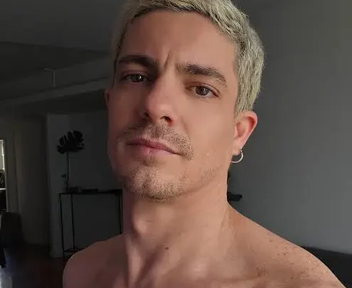 Facundo Gambandé Biography: Ethnicity, Parents, Instagram, Songs, Net Worth, Girlfriend, Movies