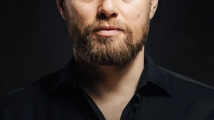 Aksel Hennie Biography: Wife, Age, Daughter, Height, Net Worth, Movies, Sister, Awards, TV Shows, Instagram