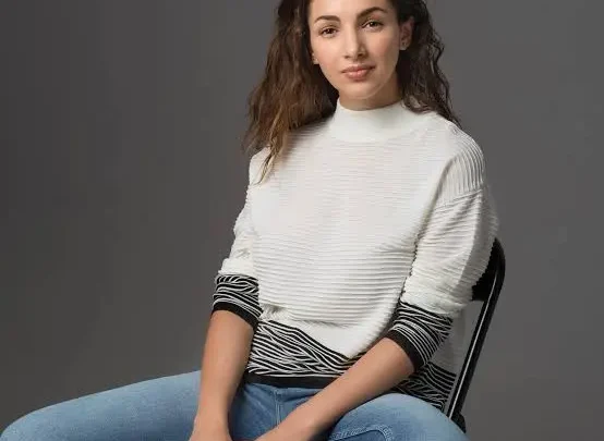 Thelma Fardin Biography: Age, Parents, Height, Net Worth, Spouse, Movies & TV Shows