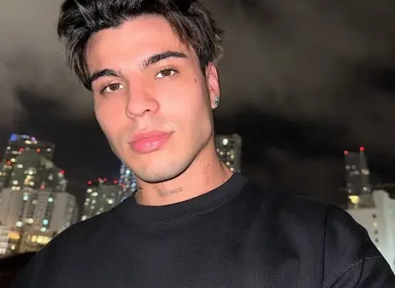 Sebastián Villalobos Biography: Parents, Siblings, Age, Height, Net Worth, Wife, Movies & TV Shows, YouTube