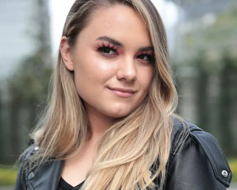 Başak Karahan Bio: Husband, Age, Height, Net Worth, Movies, TV Shows, YouTube, Instagram