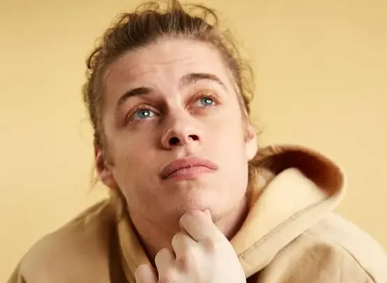 Santiago Saez Biography: Songs, Concerts, Age, Albums, Height, Net Worth, Awards, Instagram, Girlfriend,  Movies