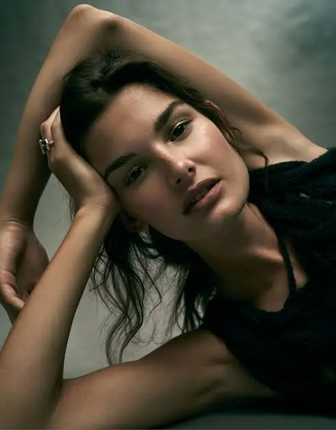 Ophélie Guillermand Biography: Age, Partner, Height, Net Worth, Modeling, Awards, Siblings, Nationality