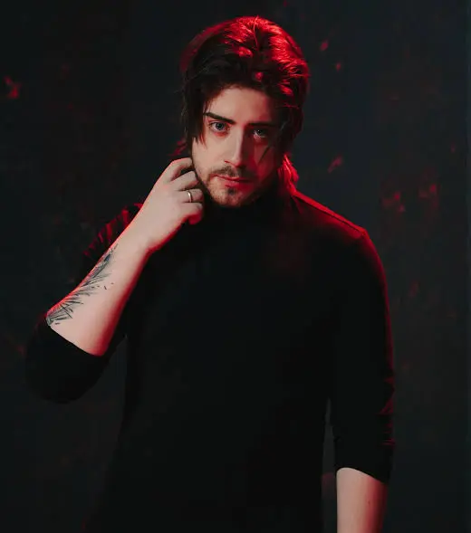 Cellbit Biography: Partner, Age, Movies, Height, Real Name, Awards, Movies, Instagram, Parents, Ethnicity