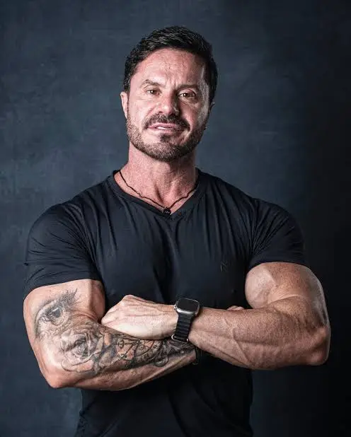 Renato Cariani Biography: Parents, Instagram, Fitness, Wife, Net Worth, YouTube, Age, Height, Son