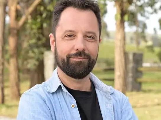 Sebastián Bednarik Biography: Wife, Age, Net Worth, Movies, Ethnicity, Instagram, Parents, Awards