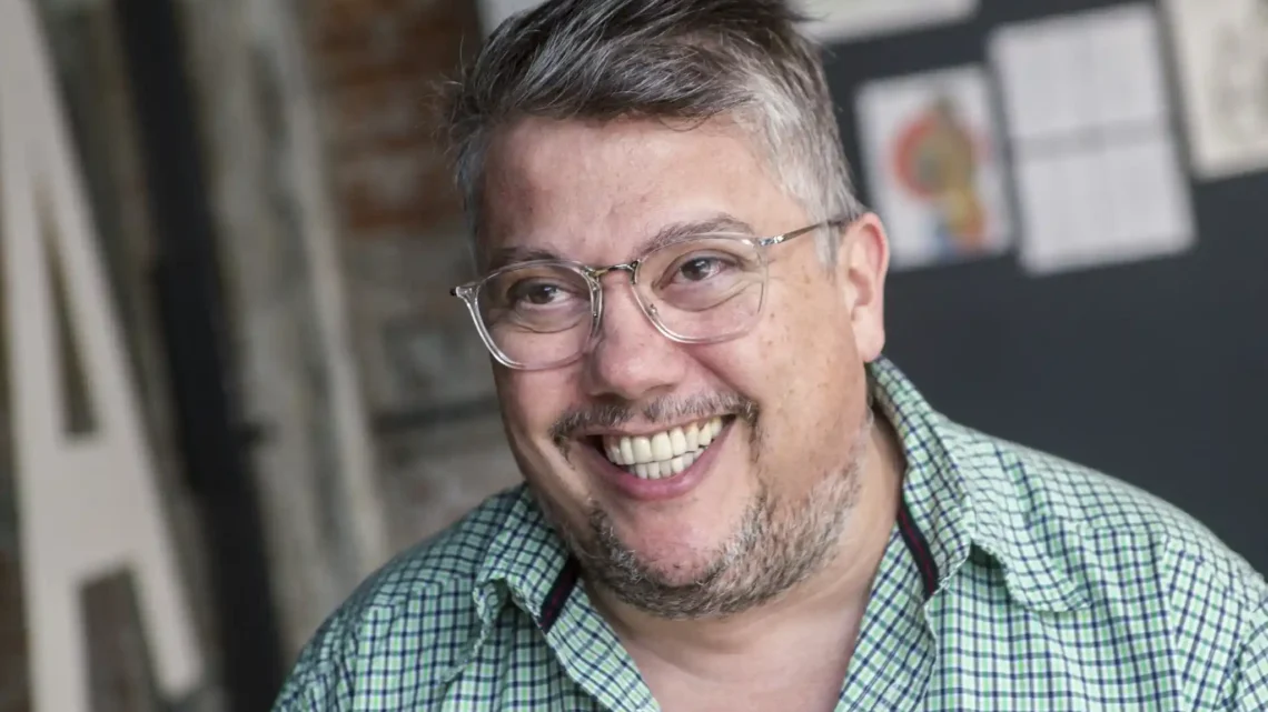 Fata Delgado Biography: Songs, Ethnicity, Age, Real Name, Parents, Net Worth, Wife, Albums