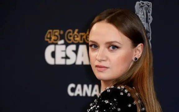 Sara Forestier Biography: Age, Movies, Height, Net Worth, Husband, Instagram, Awards, Director, Siblings, Nstionality