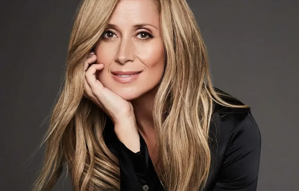 Lara Fabian Biography: Net Worth, Age, Husband, Height, Songs, Albums, Parents, Awards