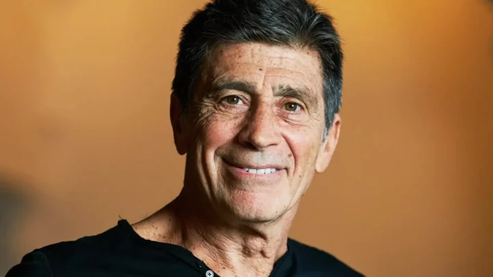 Nicolás Repetto Biography: Children, Tv Shows, Age, Height, Wife, Ethnicity, Awards, Net Worth