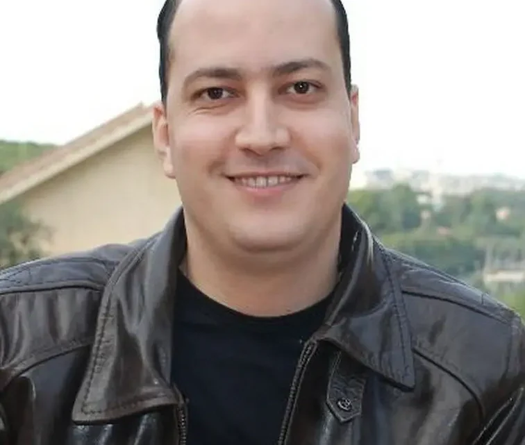 Mohamed Allaoua Biography: Wife, Age, Net Worth, Albums, Ethnicity, Religion, Songs