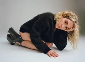 Blondshell