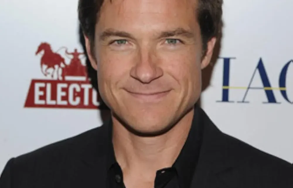 Jason Bateman Biography: Wife, Age, Net Worth, Height, Children, Parents, Movies & TV Shows, Career