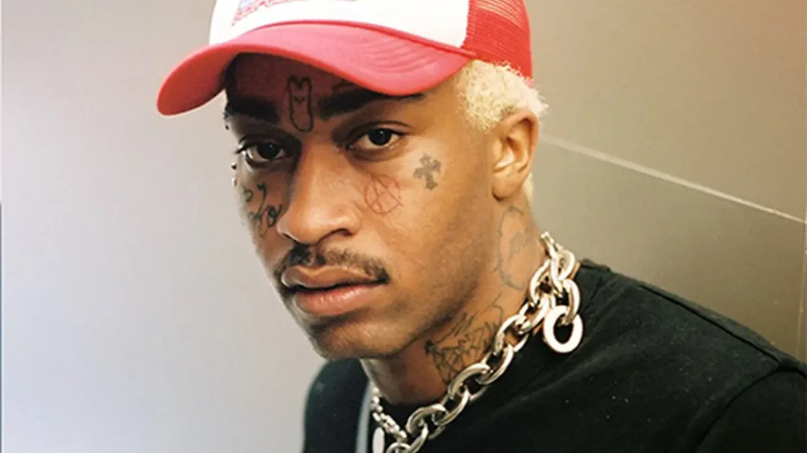 Lil Tracy Biography: Parents, Age, Height, Net Worth, GothBoiClique, Songs, Girlfriend, Instagram