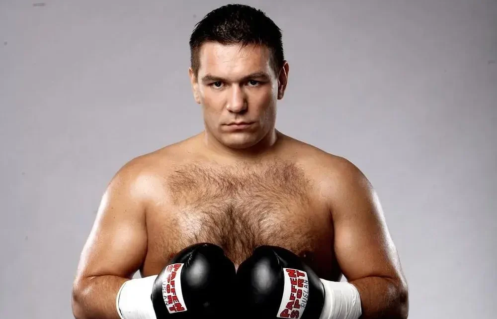 Ruslan Chagaev Biography: Height, Net Worth, Age, Wife, Children, Parents, Career, Titles
