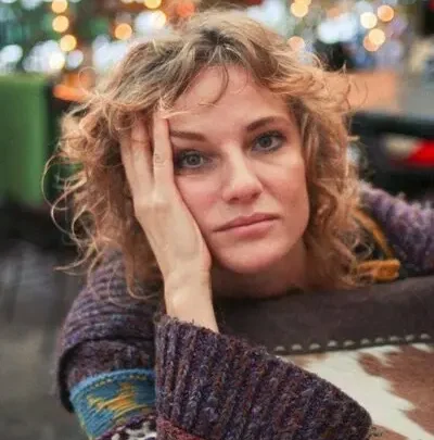 Lia Bugnar Bio: Son, Age, Height, Net Worth, Films, Plays, Theater Career