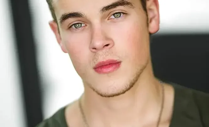 Ricardo Hurtado Biography: Ethnicity, Parents, Girlfriend, Movies, Net Worth, Age, Instagram, Awards