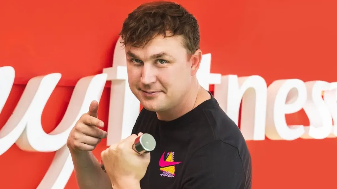 Jaanus Saks Biography: Ethnicity, Age, Net Worth, Songs, Concerts, Height, Girlfriend, Albums, Parents, Instagram