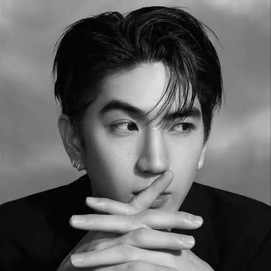 Sea Tawinan Biography: Height, Age, Real Name, Instagram, Runway, Parents, Net Worth