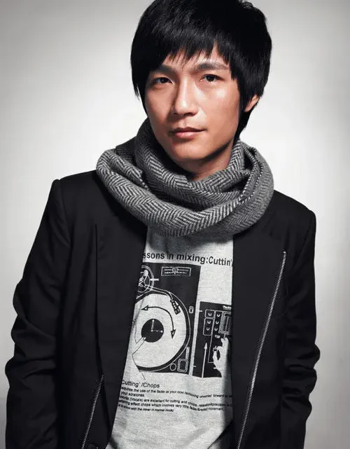 Chen Chusheng Bio: Age, Ex-Wife, Depression, Net Worth, Albums, Songs, Career