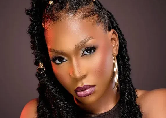 Karole Kasita Biography: Son, Age, Net Worth, Songs, Album, Makerere, Career, Boyfriend, Instagram