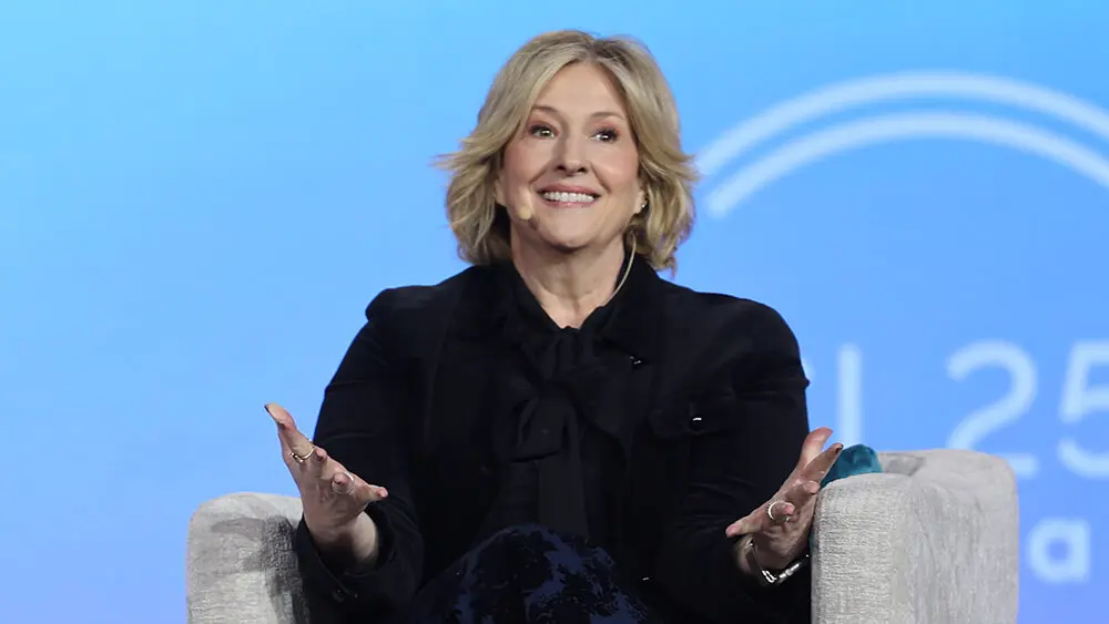 Brené Brown Biography: Husband, Age, Books, Net Worth, Height, Podcasts, Parents, Children