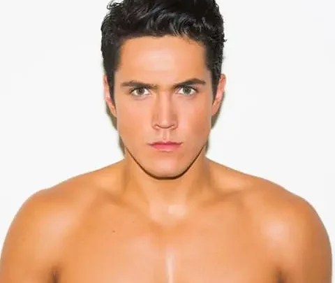 Mario Morán Biography: Ethnicity, Parents, Instagram, Movies,  Awards, Net Worth, Wife, Age