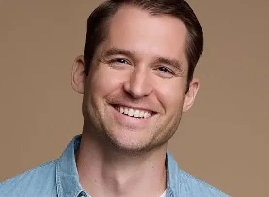 Jefferson Fisher Biography: Wife, Age, Net Worth, Height, Parents, Children, Books, Career