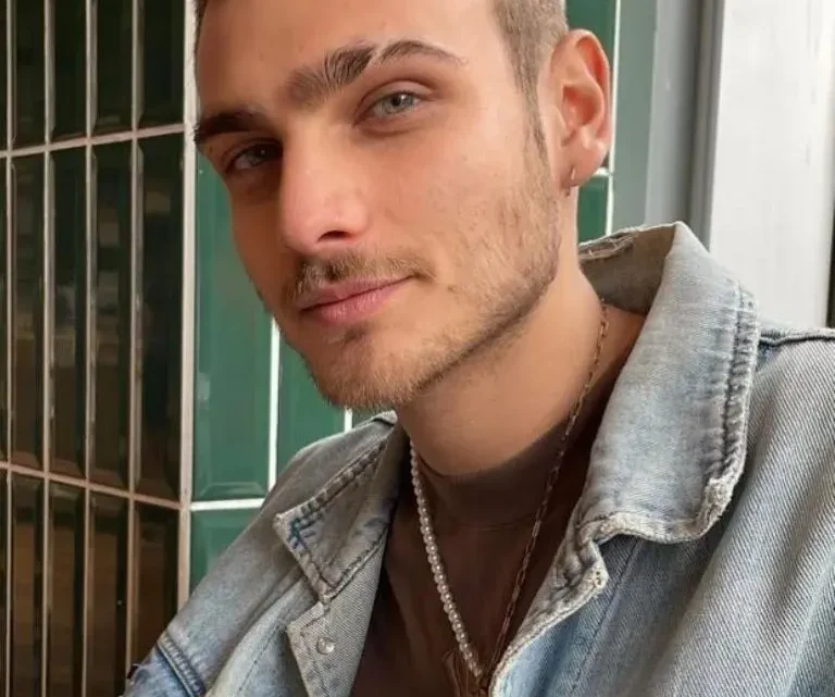 Santiago Achaga Biography: Wife, Age, Club 57, Movies, Awards, Ethnicity